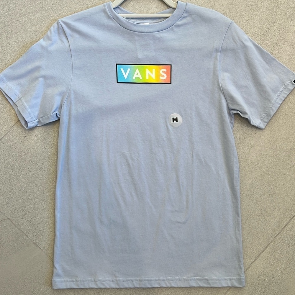 Vans Custom Fit Tee! NWT!